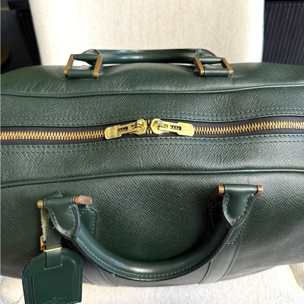 Louis Vuitton authentic louis